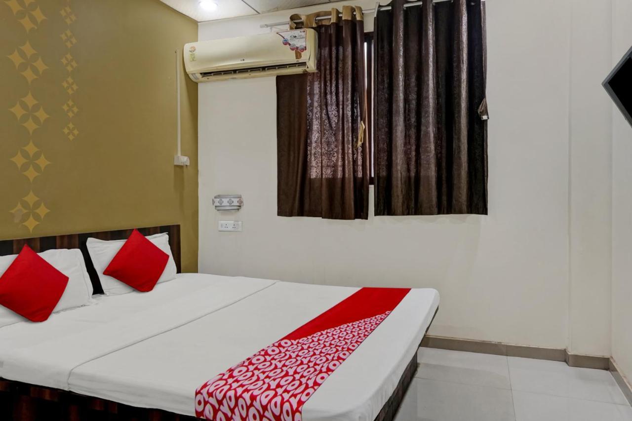 Hotel Oyo Flagship Sai Satyam